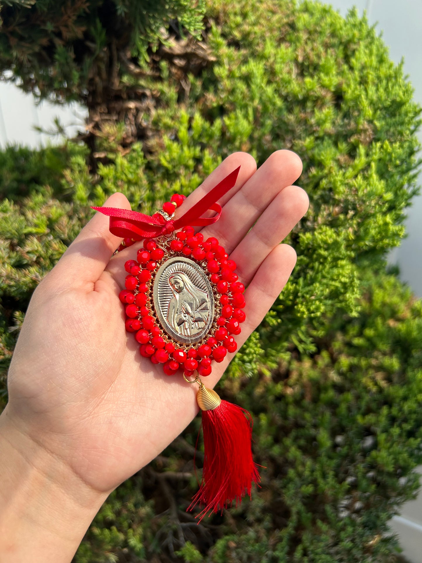 Red Tones Tassel Virgen De Guadalupe Bendición de Hogar