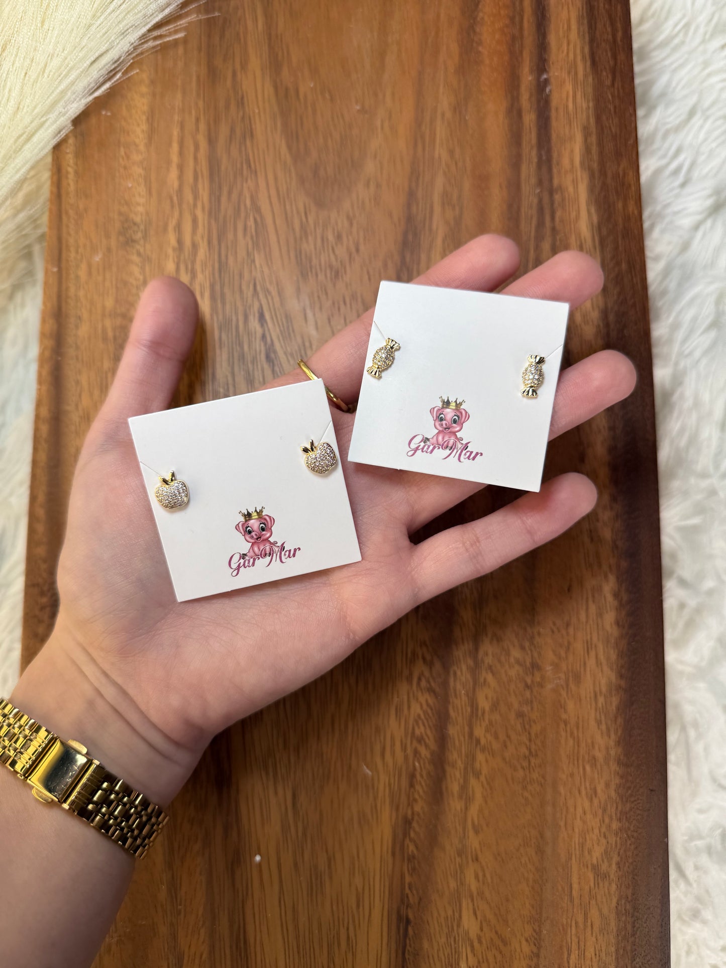 Gold Food Studs