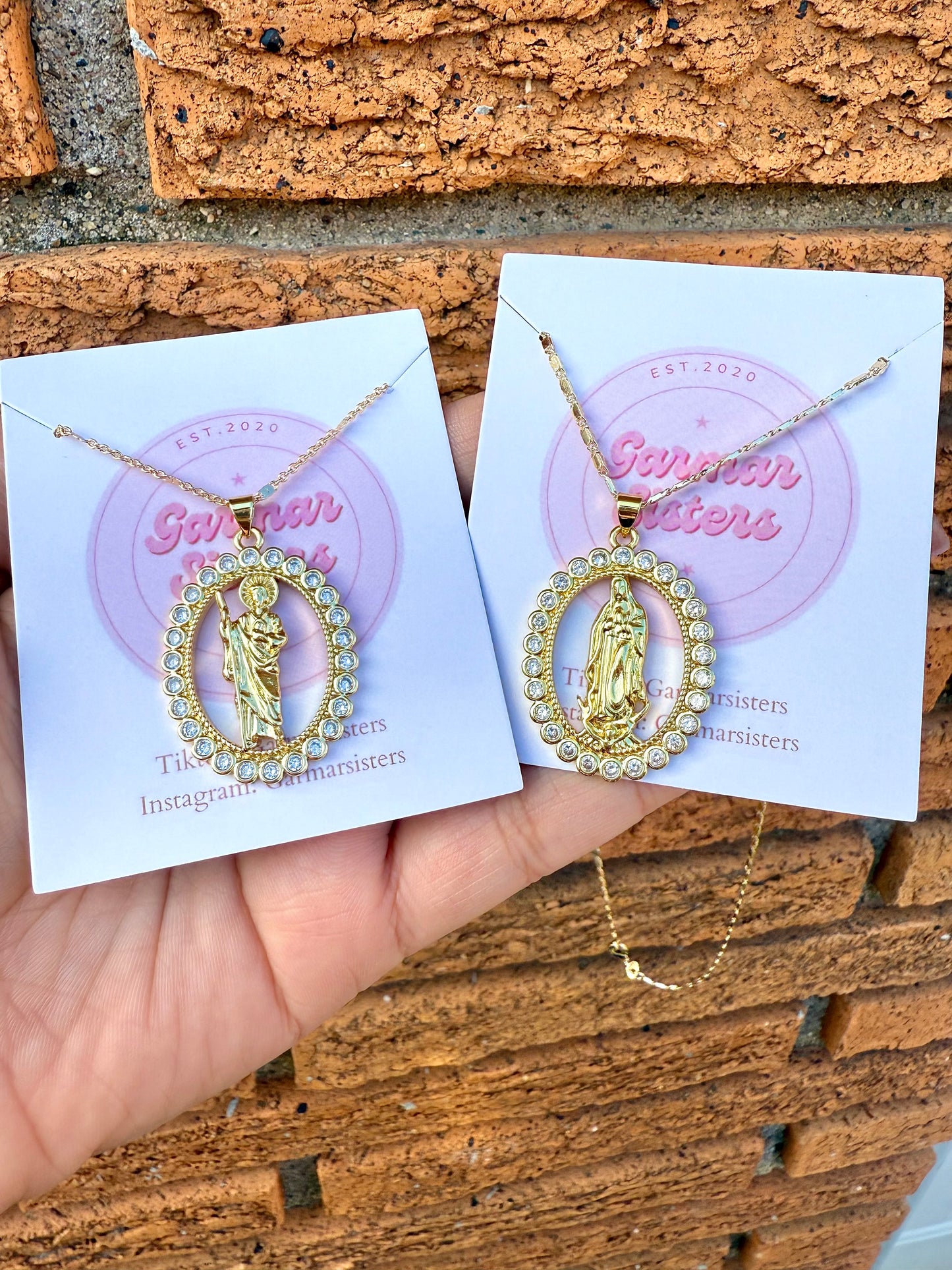 Saint Oval Rhinestone Necklace
