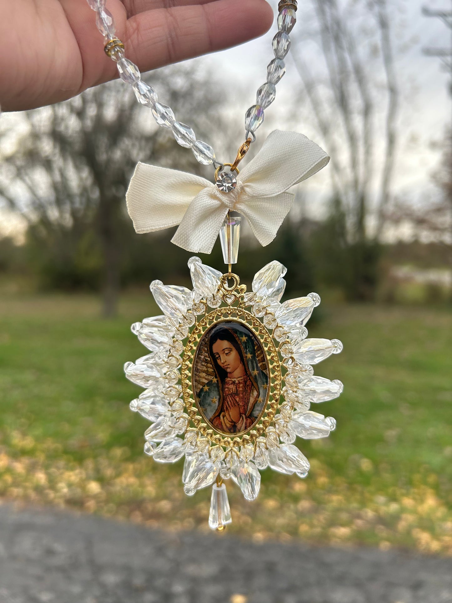 Iridescent Bendiciones