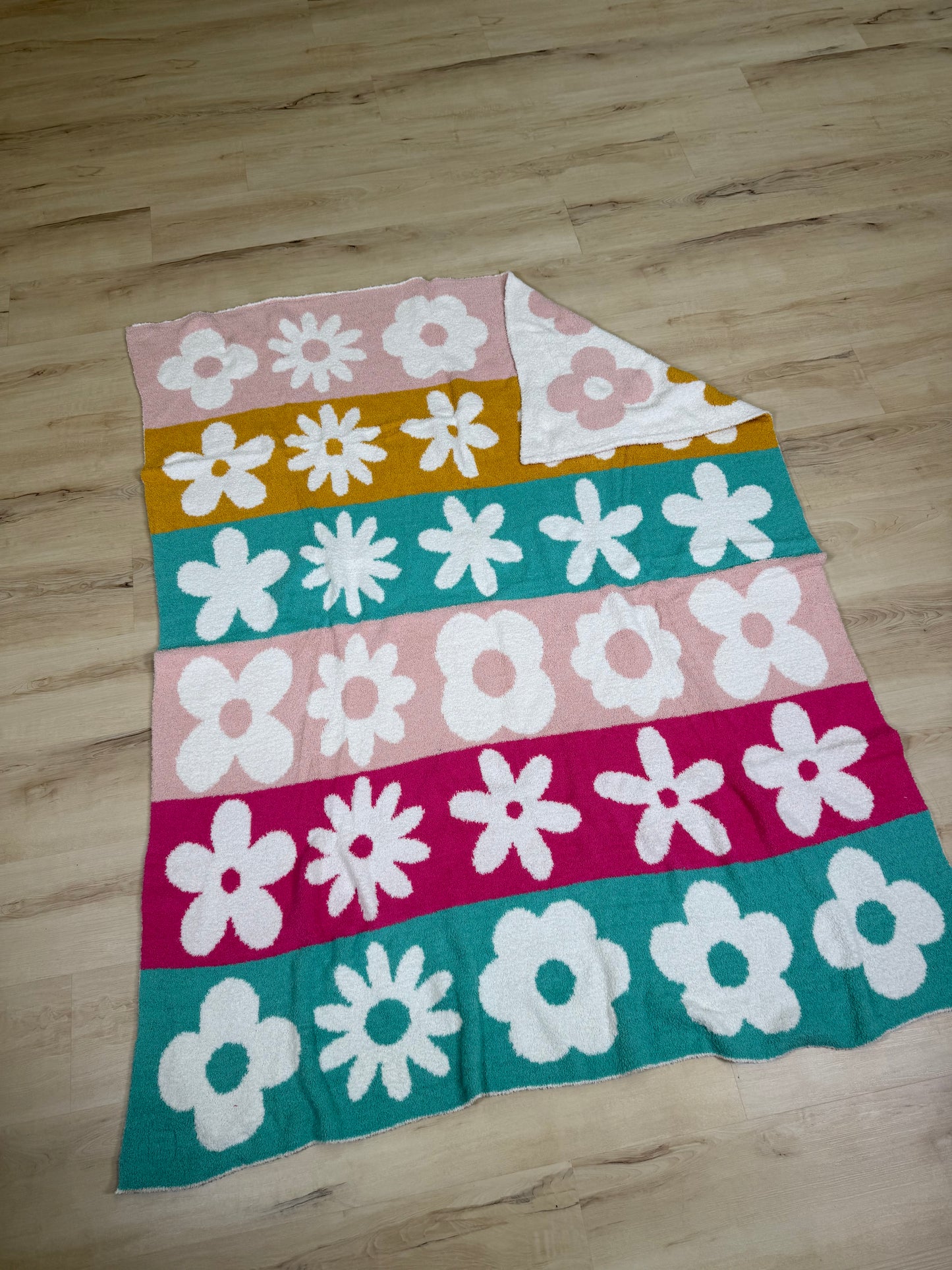 Reversible Multicolored Flower Throw Blanket