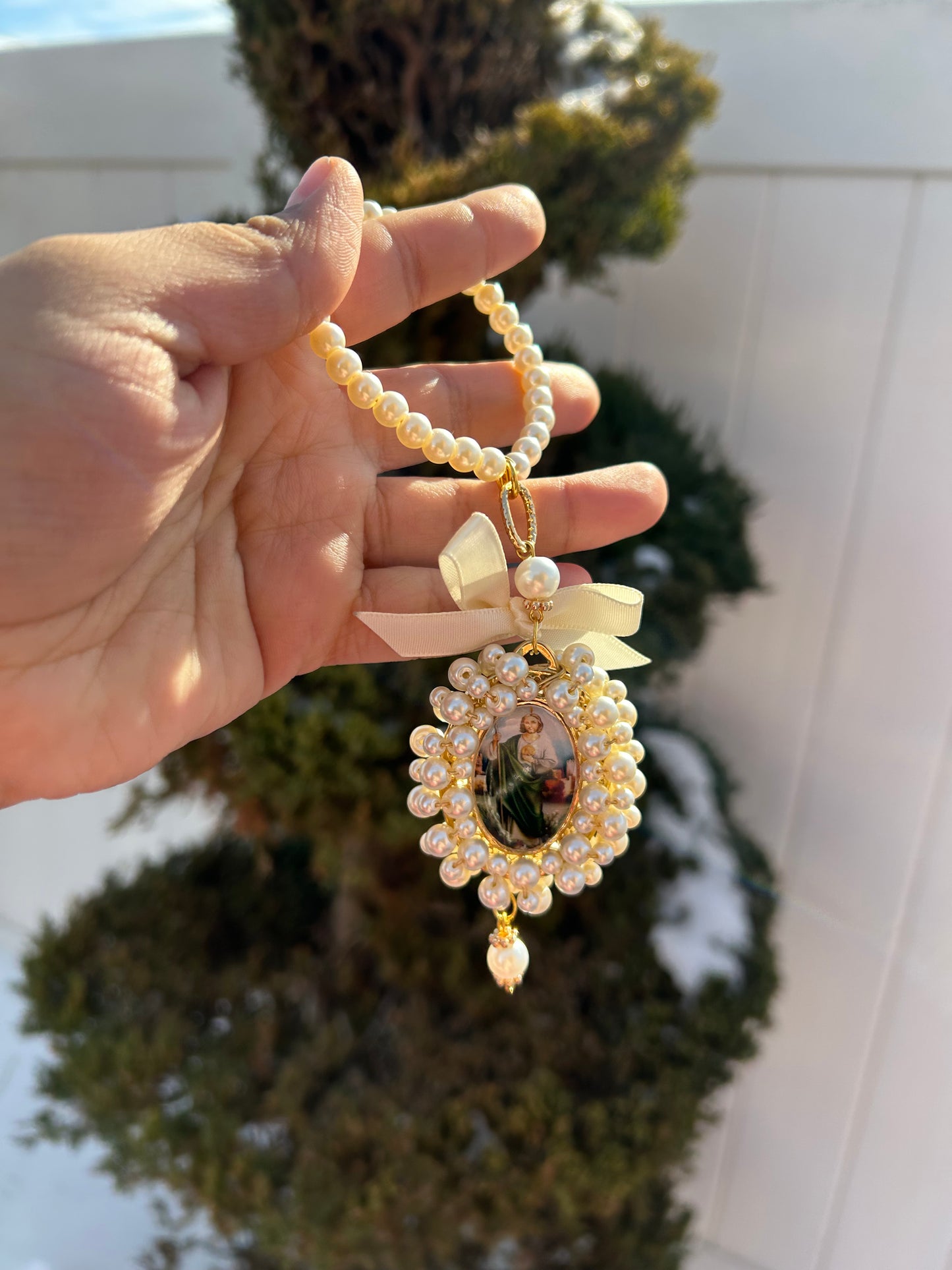 Small Pearl Bendiciones (Slightly Smaller Our regular Bendicion)