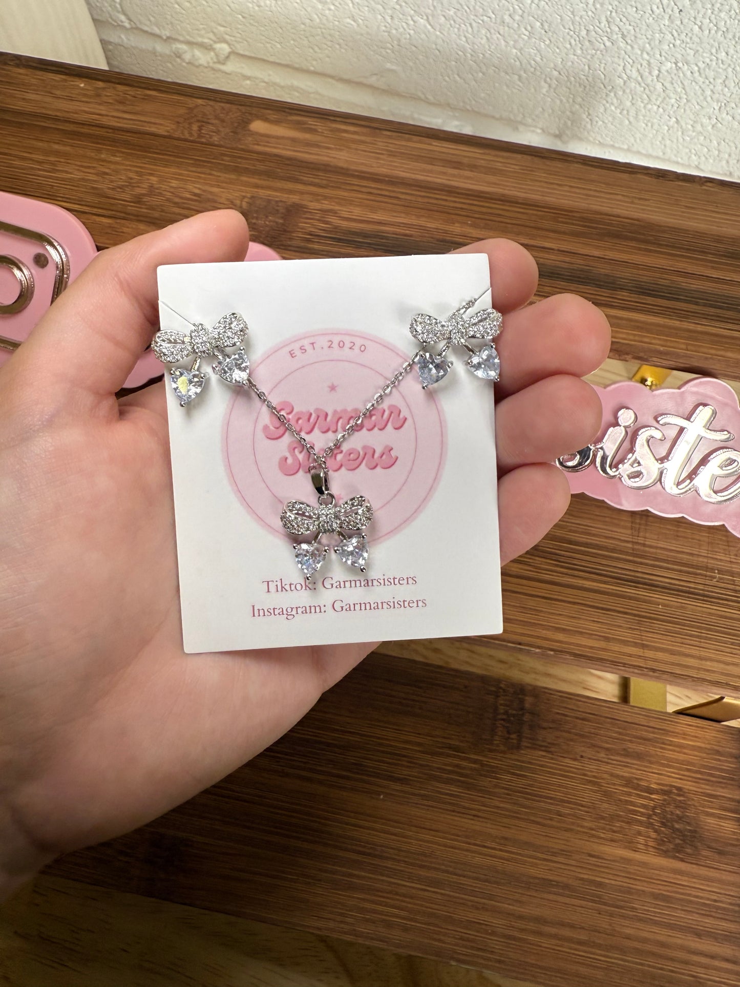 Bow Necklace & Earring Set