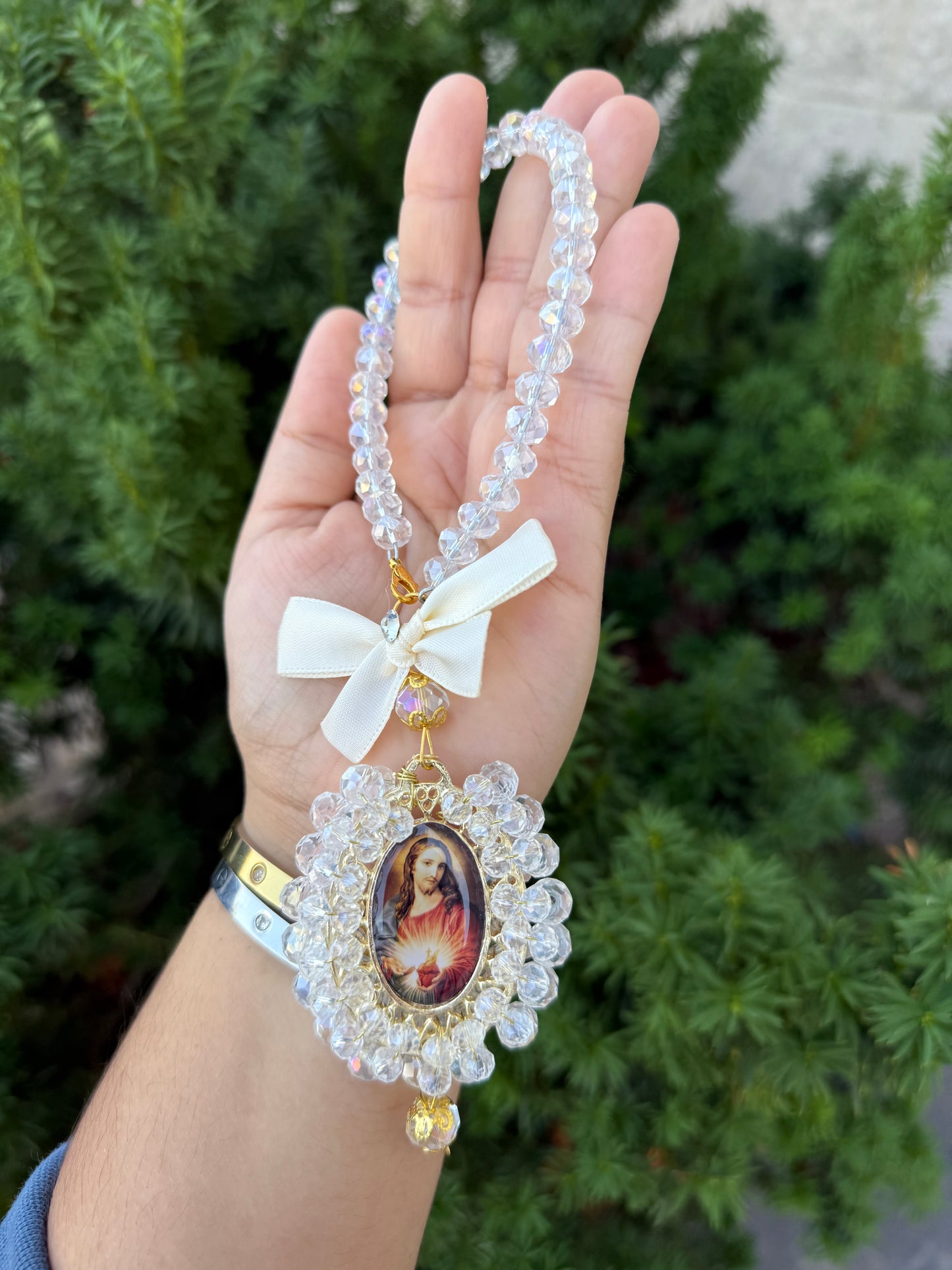 Iridescent Bendiciones
